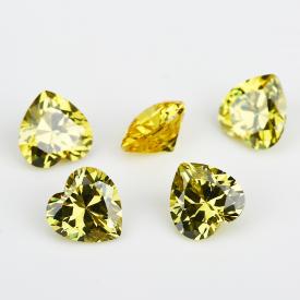 心形 中橄榄黄 A 合成立方氧化锆 3x3~15x15mm