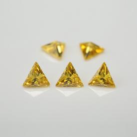 三角直角 中金黄 AA 合成立方氧化锆 3x3~11x11mm