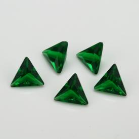 三角直角 绿色 水晶玻璃 3X3~8x8mm
