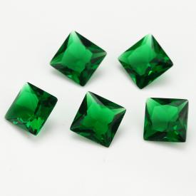 正方车花直角 绿色 水晶玻璃 2x2~12x12mm