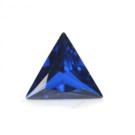 三角直角 113# 合成尖晶石 A级 2x2~10x10mm