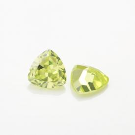 肥三角 果绿 AAA 立方氧化锆 3x3~15x15mm