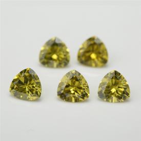 肥三角 中橄榄黄 A 立方氧化锆 3x3~12x12mm