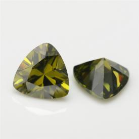 肥三角 中橄榄绿 AA 合成立方氧化锆 3X3~15x15mm